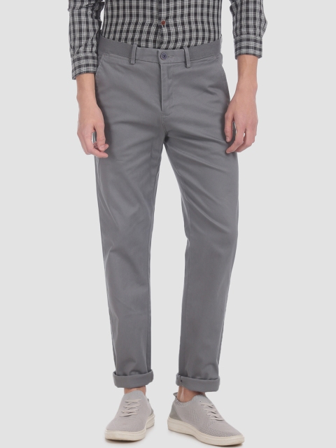 

RUF & TUF Men Grey Slim Fit Solid Regular Trousers