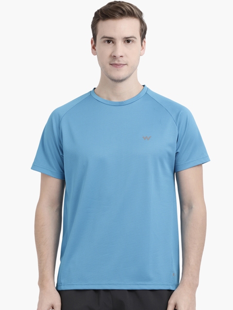 

Wildcraft Men Blue Self Design Round Neck T-shirt