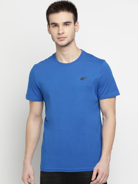 

4F Men Blue Solid Round Neck T-shirt