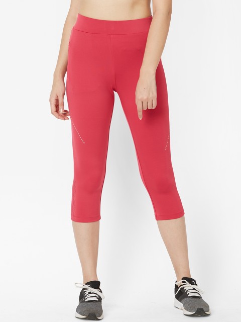 

Sweet Dreams Women Coral Red & Black Solid Tights