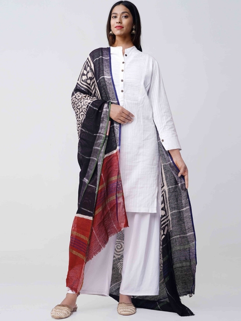 

Unnati Silks Black & Red Bagru Printed Pure Linen Sustainable Dupatta