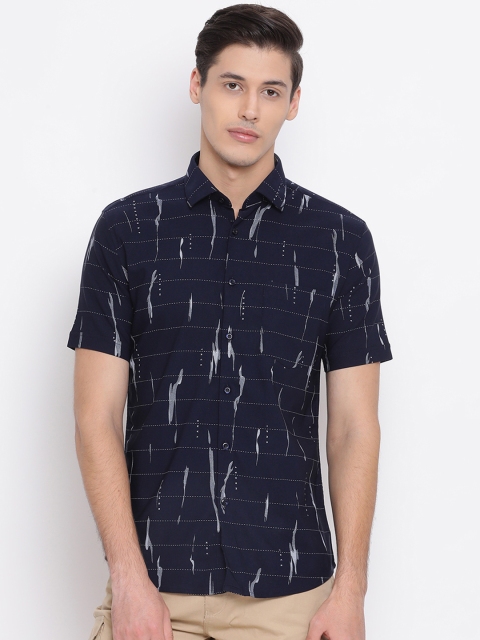 

Crimsoune Club Men Navy Blue & White Slim Fit Striped Casual Shirt