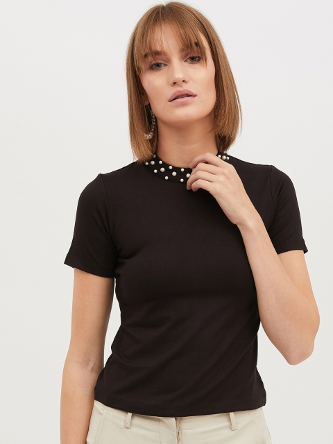 

Harpa Women Black Embellished Top