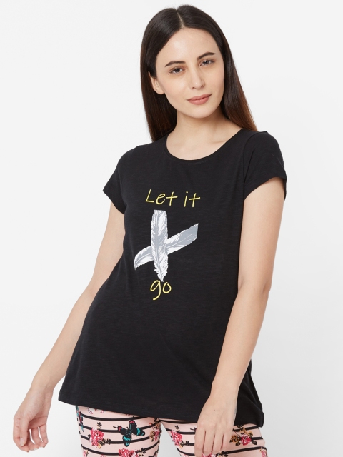 

Sweet Dreams Women Black & Off-White Printed Lounge T-shirt