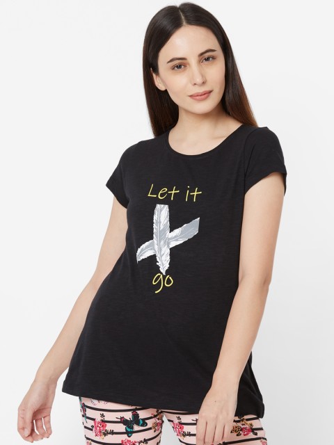 

Sweet Dreams Women Black & Off-White Printed Lounge T-shirt