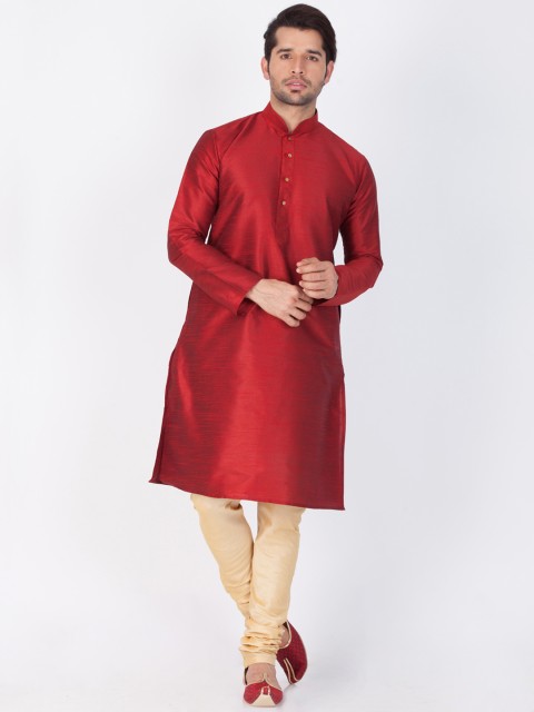 

VASTRAMAY Men Maroon & Gold Solid Kurta with Churidar