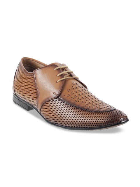 

Metro Men Tan Brown Textured Leather Formal Derbys