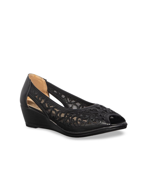 

Khadims Women Black Woven Design Wedge Peep Toes
