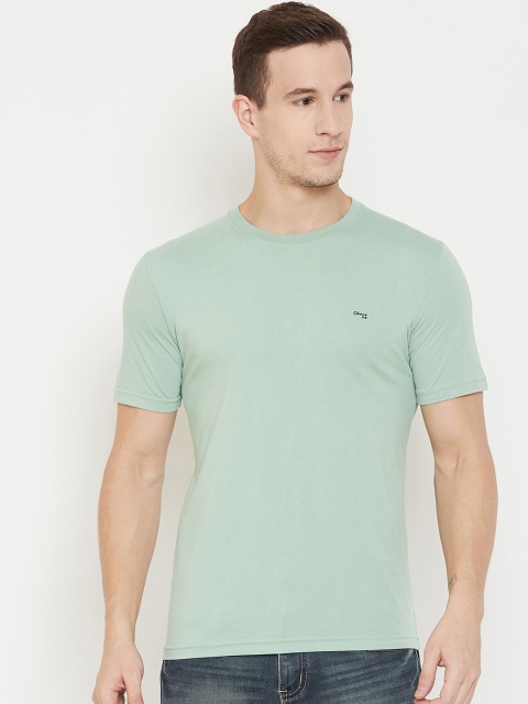 

Okane Men Sea Green Solid Round Neck T-shirt
