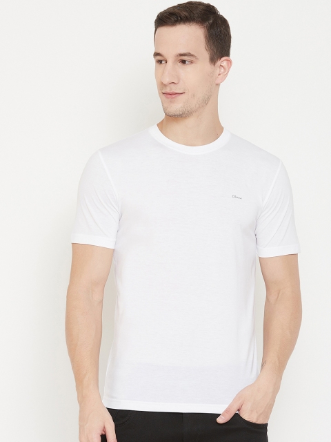 Okane Men White Solid Round Neck T-shirt