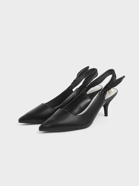 

CHARLES & KEITH Women Black Solid Pumps