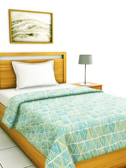 

BIANCA Blue & Green Geometric AC Room 150 GSM Single Bed Comforter