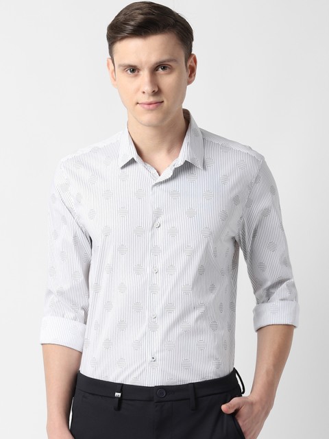 

Louis Philippe Sport Men White & Black Slim Fit Striped Casual Shirt