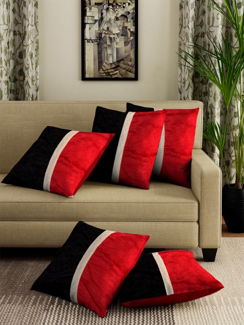 

DREAM WEAVERZ Red & Black Set of 5 Striped Square Cushion Covers