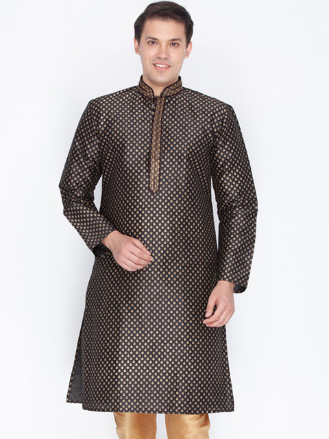 

VASTRAMAY Men Black & Gold-Toned Woven Design Straight Kurta