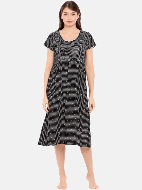 GOLDSTROMS Black & White Striped Nightdress