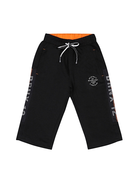 

Monte Carlo Boys Black Printed Regular Fit Regular Shorts