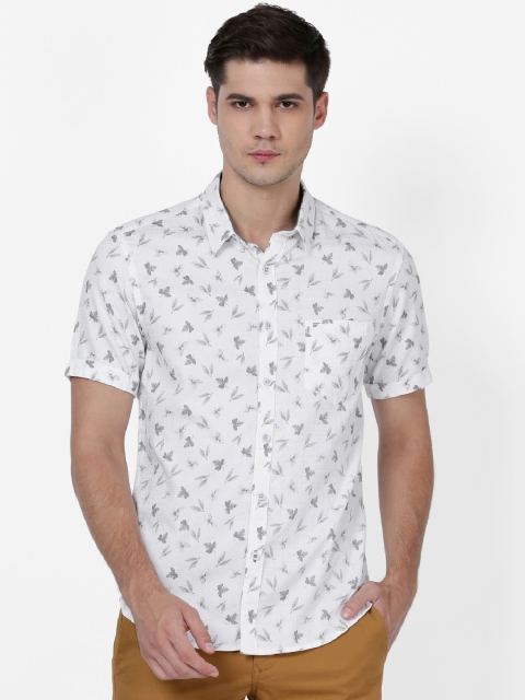 

t-base Men White Regular Fit Printed Casual Shirt