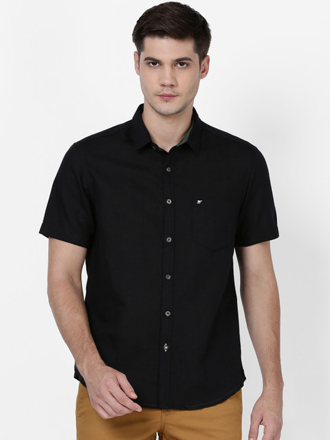 

t-base Men Black Regular Fit Solid Casual Shirt