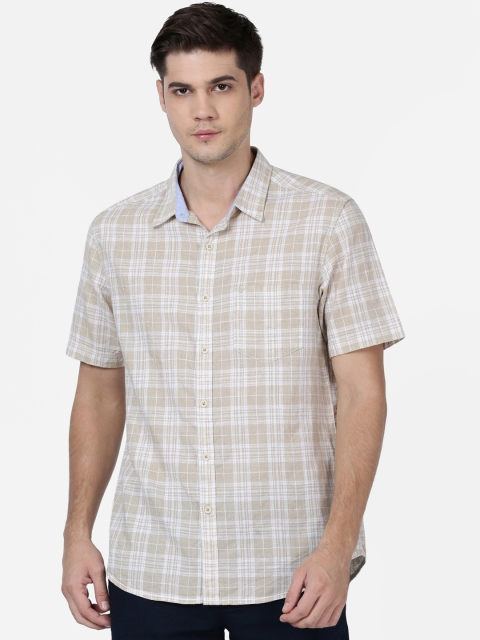 

t-base Men Beige Regular Fit Checked Casual Shirt