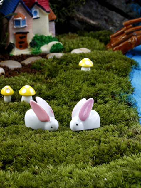 

TAYHAA Set of 18 White & Pink Cute Hare Garden Showpieces