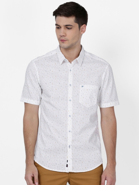 

t-base Men White Regular Fit Printed Casual Shirt