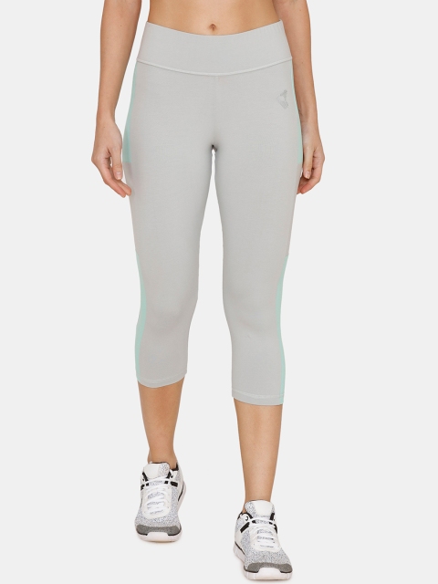 

Zelocity by Zivame Women Grey Solid Slim Fit Capris