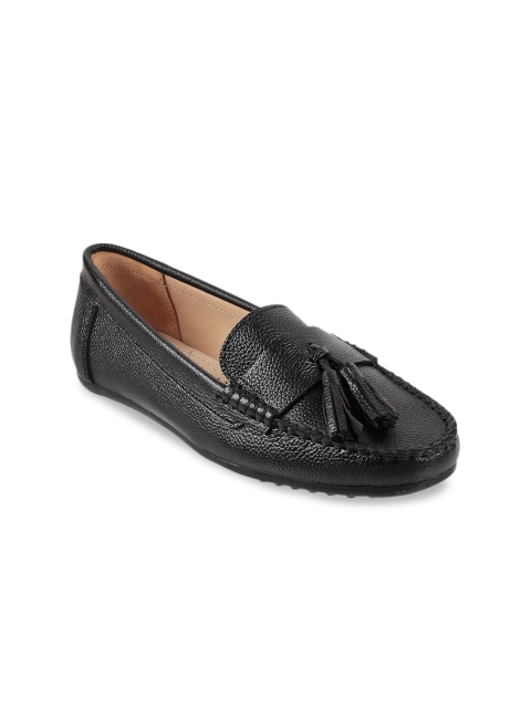 

Metro Women Black Loafers