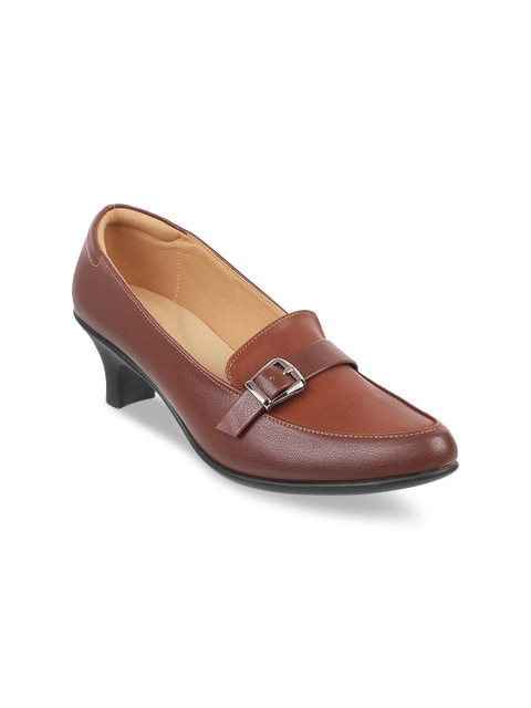 

Metro Women Brown Solid Pumps