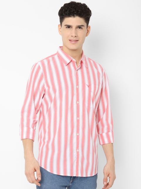 

AMERICAN EAGLE OUTFITTERS Men Red & White Slim Fit Striped Casual Shirt