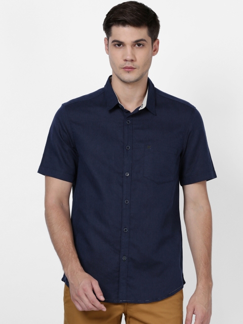 

t-base Men Navy Blue Regular Fit Solid Casual Shirt