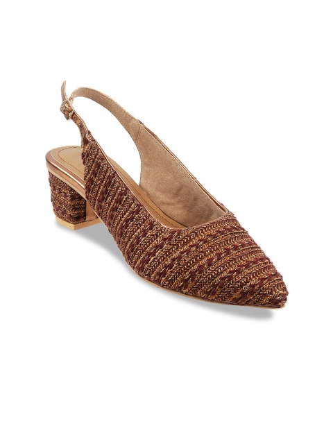 

Metro Women Antique Gold-Toned Woven Design Pumps