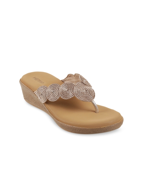 

Metro Women Beige Woven Design Heels