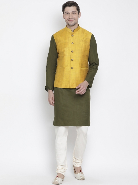 

VASTRAMAY Men Green & Yellow Solid Made To Measure Kurta Set