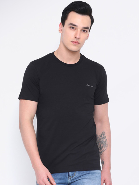 

Monte Carlo Men Black Solid Round Neck T-shirt