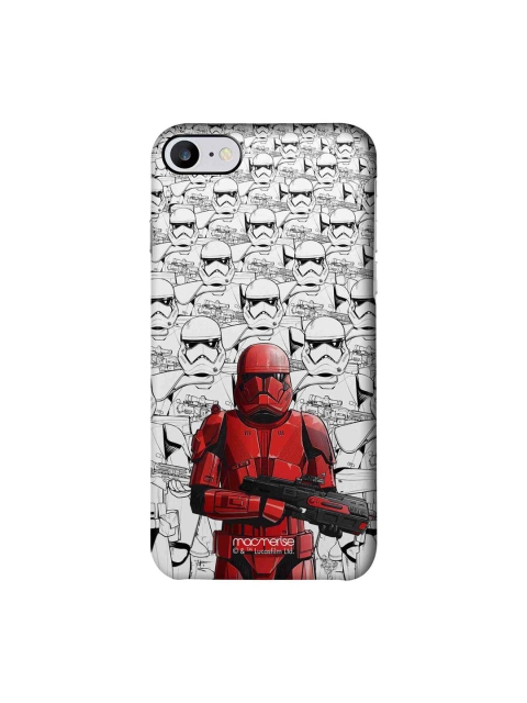

macmerise White & Red Sith Troopers iPhone 7 Case