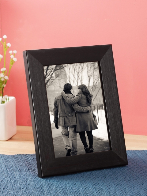 

WISHTANK Black Solid Wooden Table-Top Photo Frame