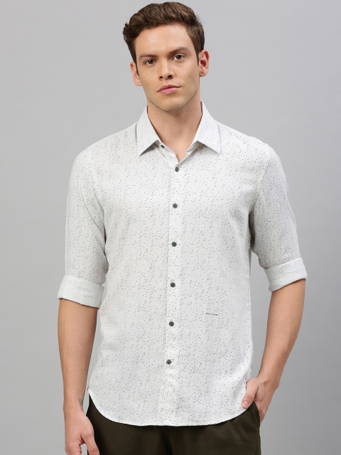 

RARE RABBIT Men White Tailored Fit Printed Casual Shirt