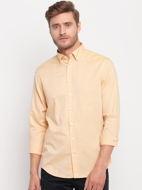 

GANT Men Coral Orange Regular Fit Solid Casual Shirt