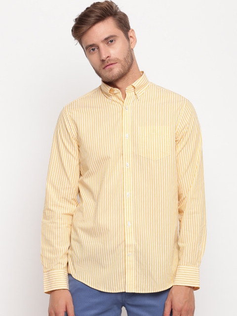 

GANT Men Yellow & White Regular Fit Striped Casual Shirt
