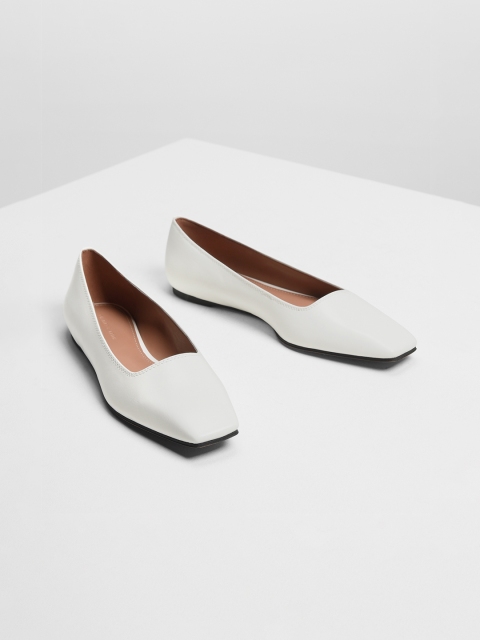 

CHARLES & KEITH Women White Solid PU Ballerinas