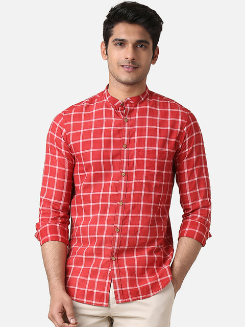

True Blue Men Red Slim Fit Checked Casual Shirt