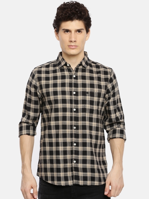

Chennis Men Beige & Black Slim Fit Checked Casual Shirt
