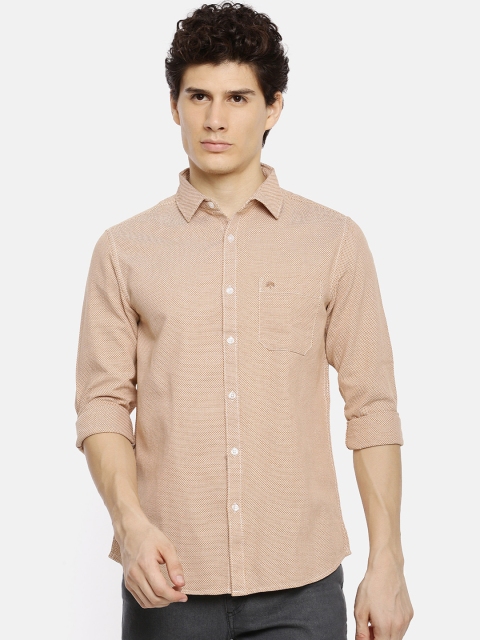 

Chennis Men Beige Slim Fit Self Design Casual Shirt