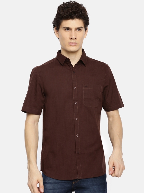 

Chennis Men Brown Slim Fit Solid Casual Shirt