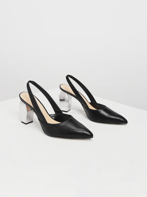 

CHARLES & KEITH Women Black Solid Pumps