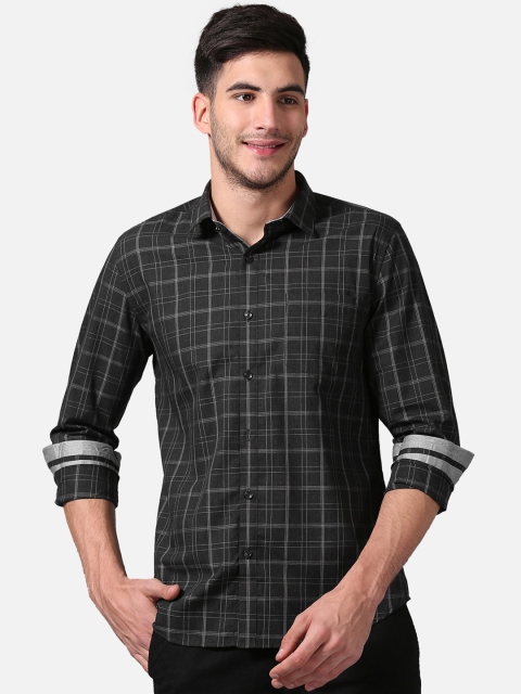 

True Blue Men Black & Grey Slim Fit Checked Casual Shirt