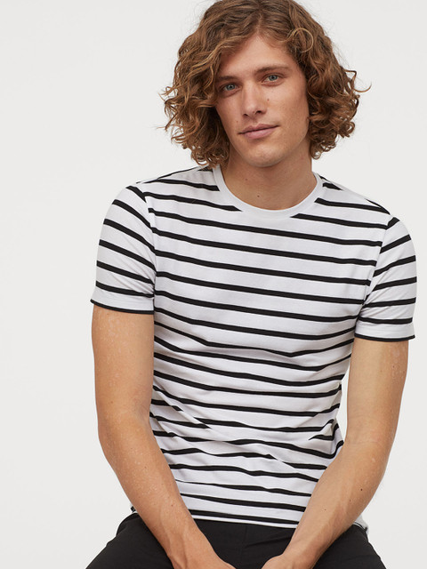 

H&M Men White & Black Striped Patterned Muscle Fit T-shirt