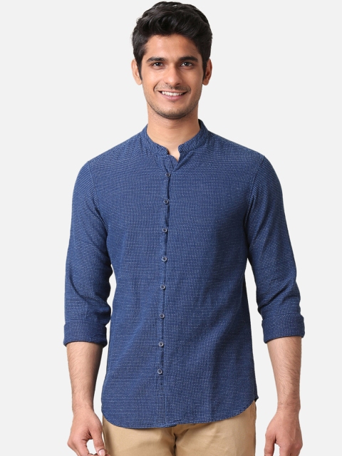 

True Blue Men Blue Slim Fit Self Design Casual Shirt