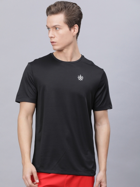 

Cultsport Men Black Printed Round Neck T-shirt
